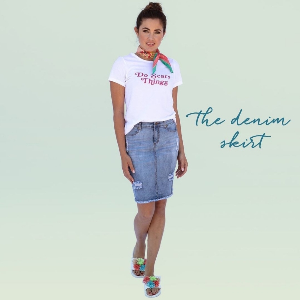 Evy's Tree distress denim skirt